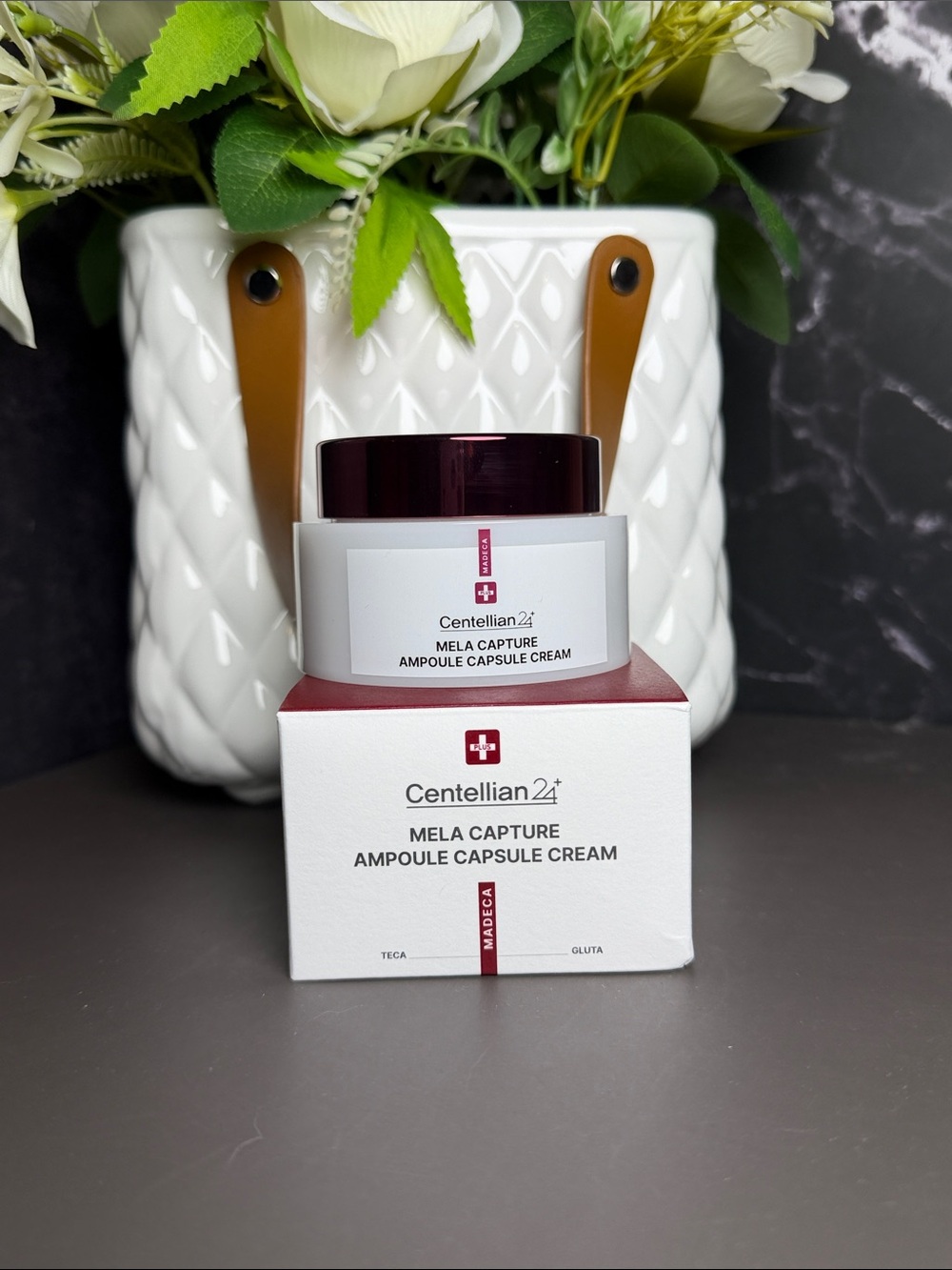 Centellian24 Mela Capture Ampoule Capsule Cream - White with Burgundy Lid